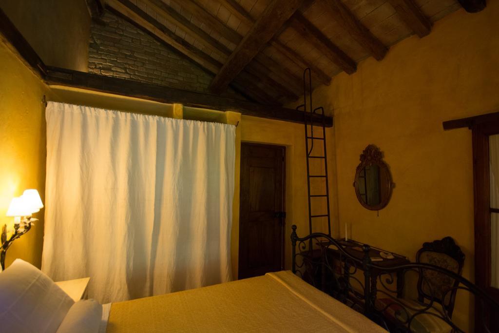 Locanda Dei Melograni Gossolengo Екстериор снимка
